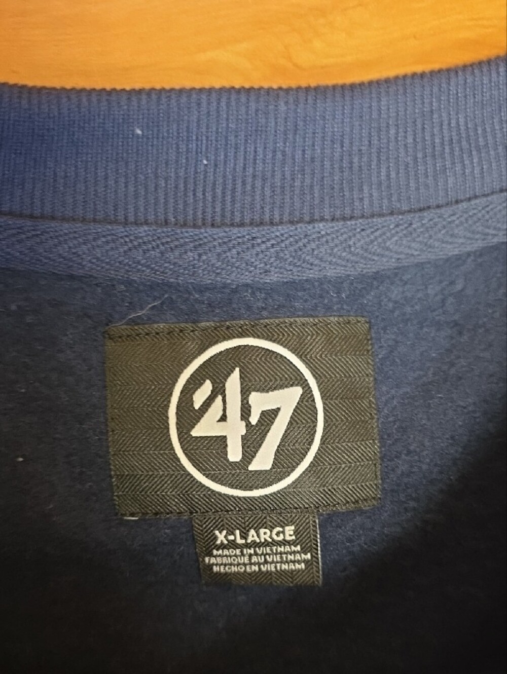 NWT Seattle Kraken Hockey NHL ’47 Brand Colorblock Crewneck Sweatshirt Size XL - Picture 5 of 13